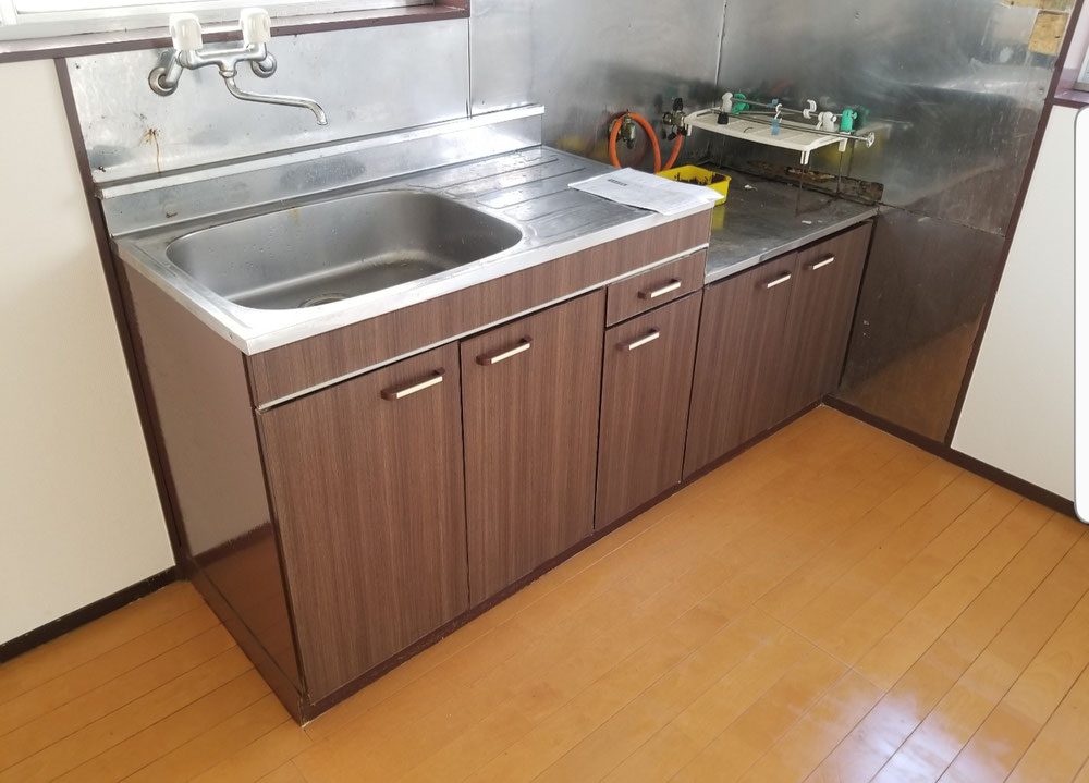 ｷｯﾁﾝ扉 ｼｰﾄ貼り