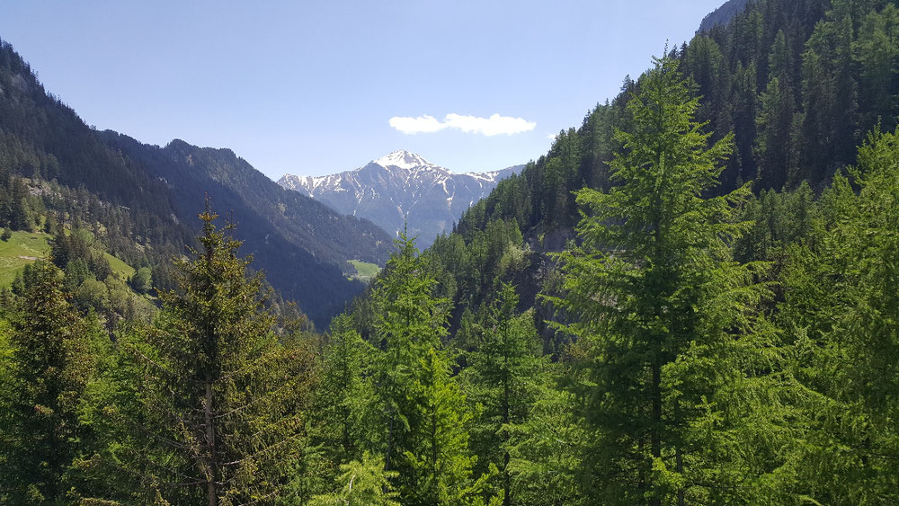 und auch die Aussicht schön..... Schade, dass man von den 3 Tunnels keine Bilder machen konnte...... das muss man einfach erlebt haben