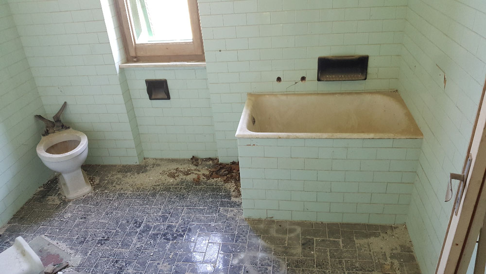 Sabine freut sich schon auf die Badewanne! 