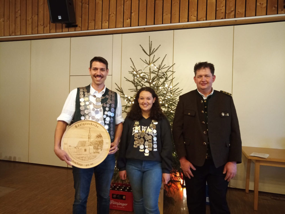 Schützenkönig Kilian Huber und Jugendkönigin Josephine Karthäuser