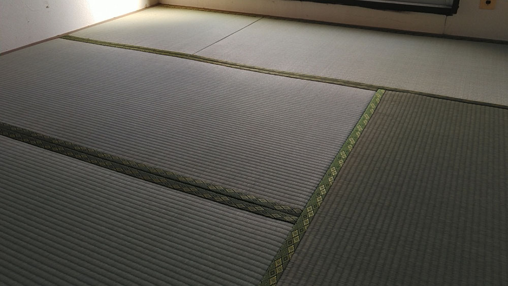 小田原市営住宅に畳を納品しました。
