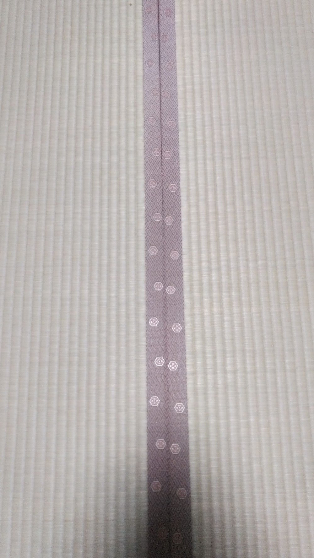 畳縁は、暮四季 No250を使用しました。