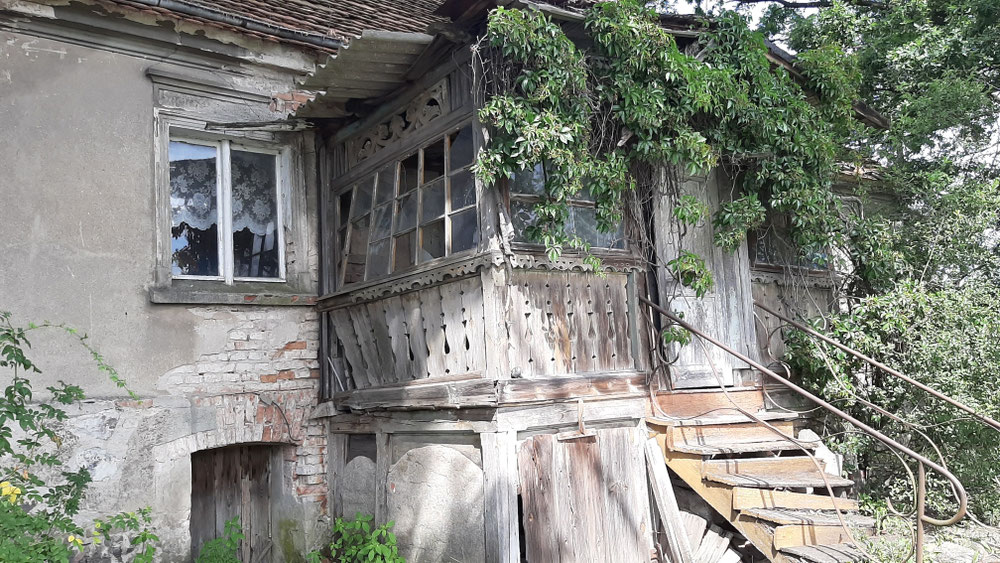 Ein gemütliches altes Haus, leider total kaputt