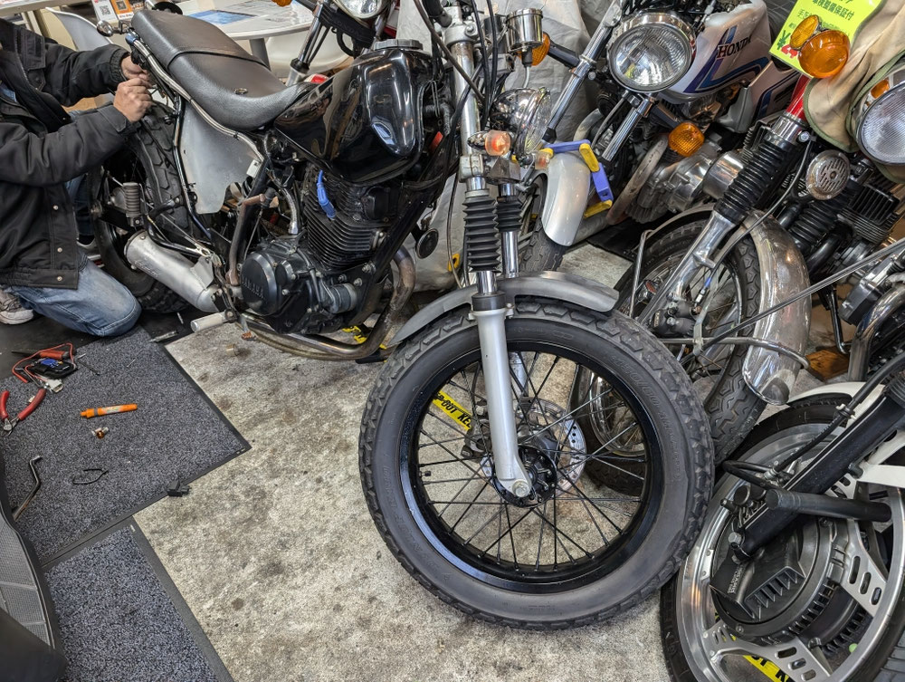tw200