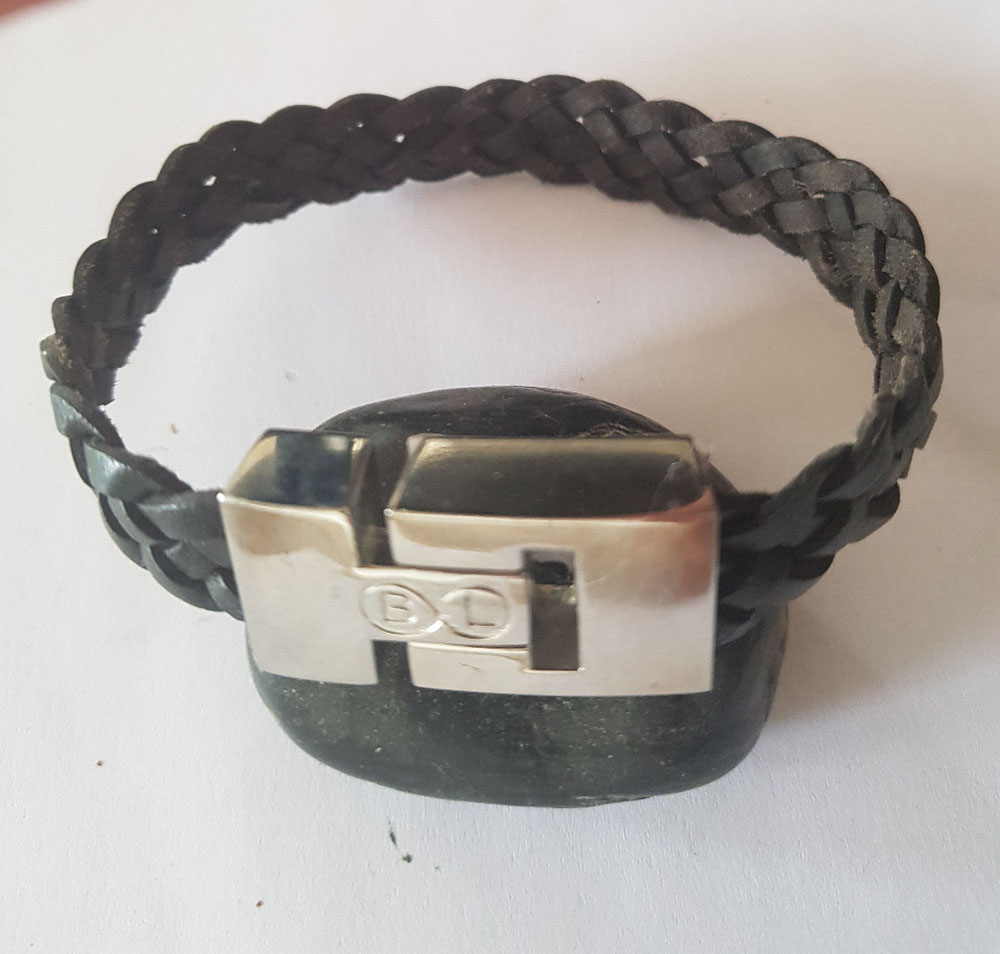 B&L zwarte leren armband met edel stalen sluiting 22x1.1 mm