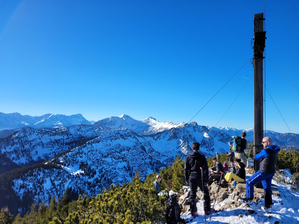 Auf dem Gipfel des Simetsberg 