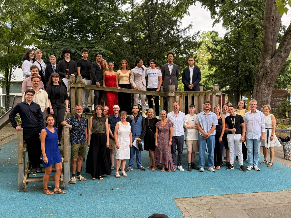 Herzlichen Glückwunsch Euch allen zum Schulabschluss und alles Gute für die Zukunft!