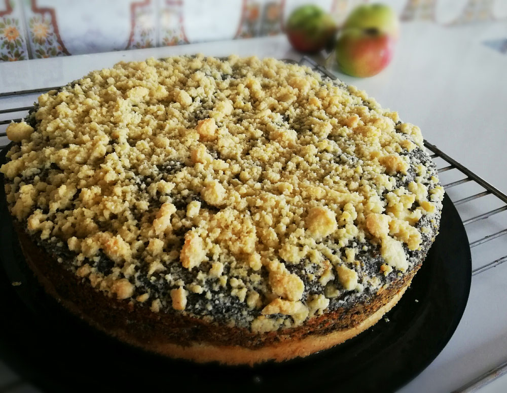 Herbstlicher Mohn-Apfelkuchen mit Streusel - lacky-bakings Webseite!