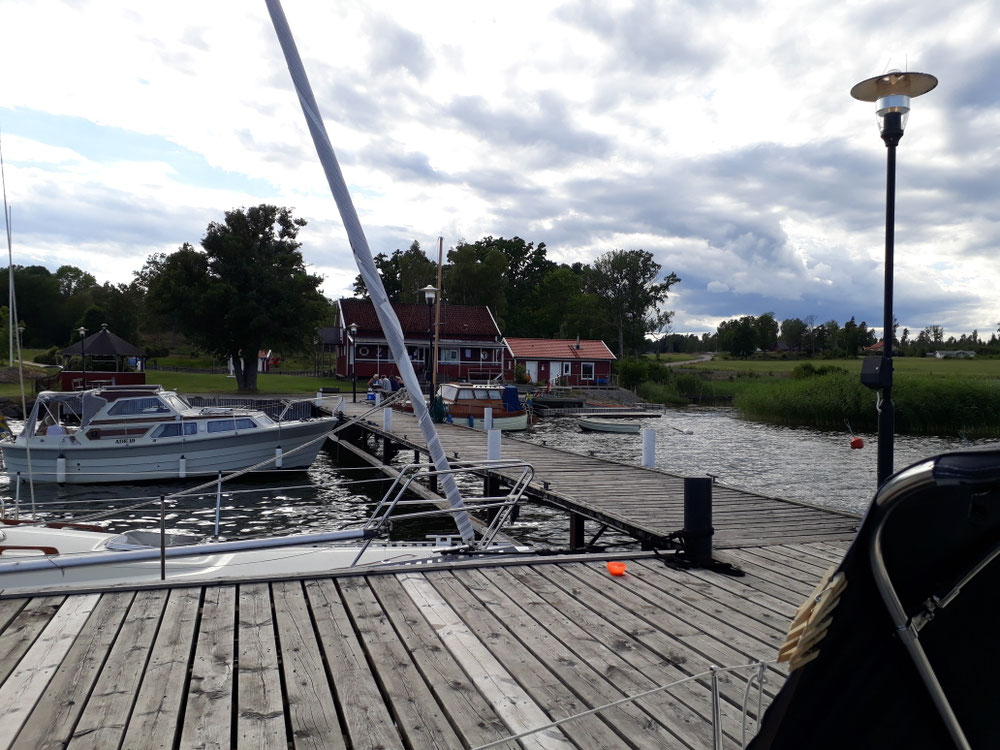 Sikhall harbor