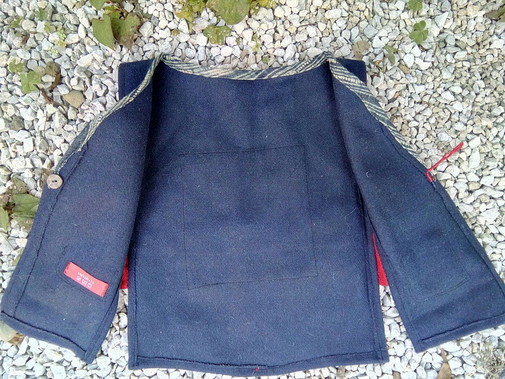 Square Wool Vest 202(front,open)