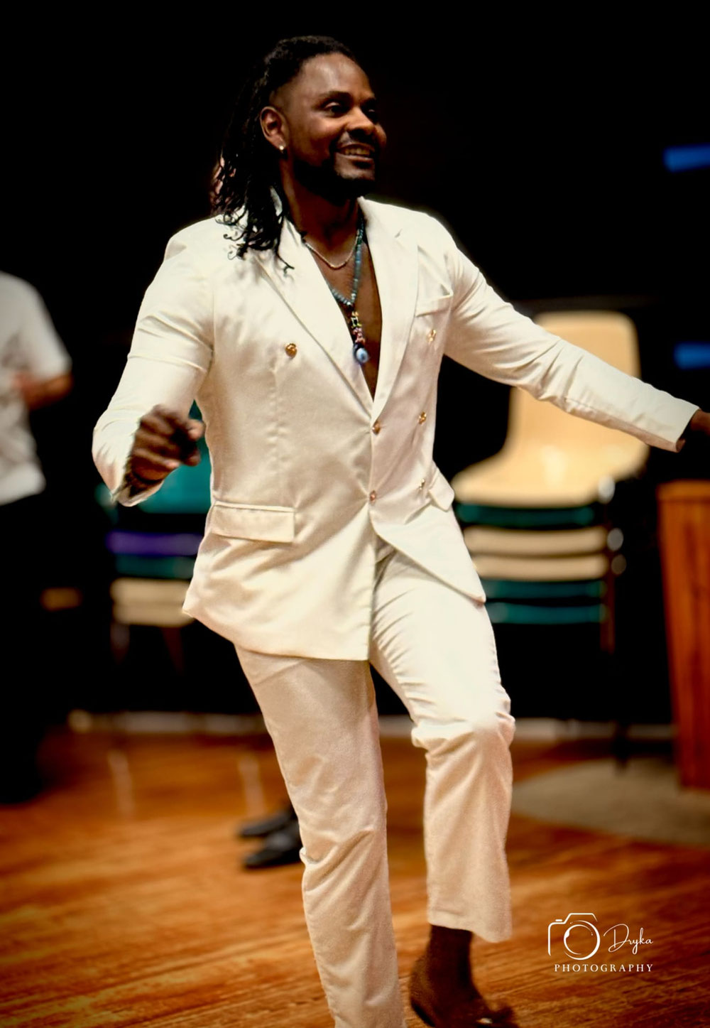 Professeur Tacyo : danses latines Crédit photo: Dricka Photography