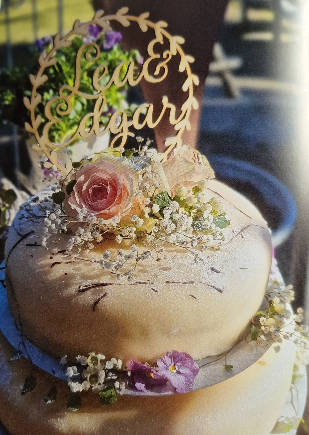 Hochzeitstorte im Winter