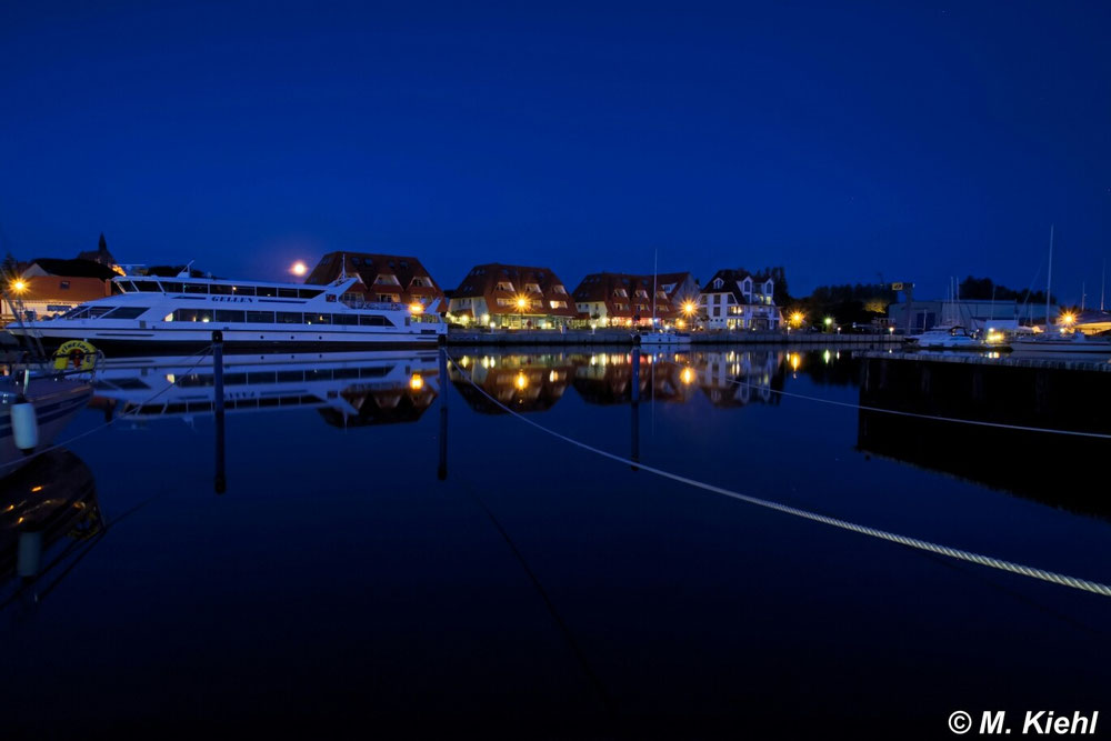 Vollmond Hafen Wiek 