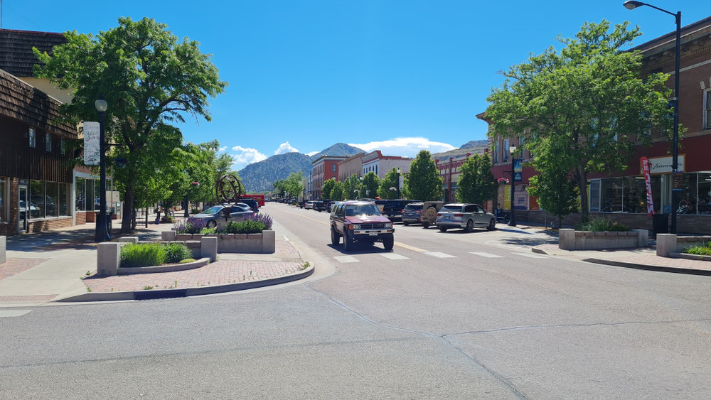 Cañon City Hauptstrasse: verschlafener Ort mit zwei grossen Gefängnisse