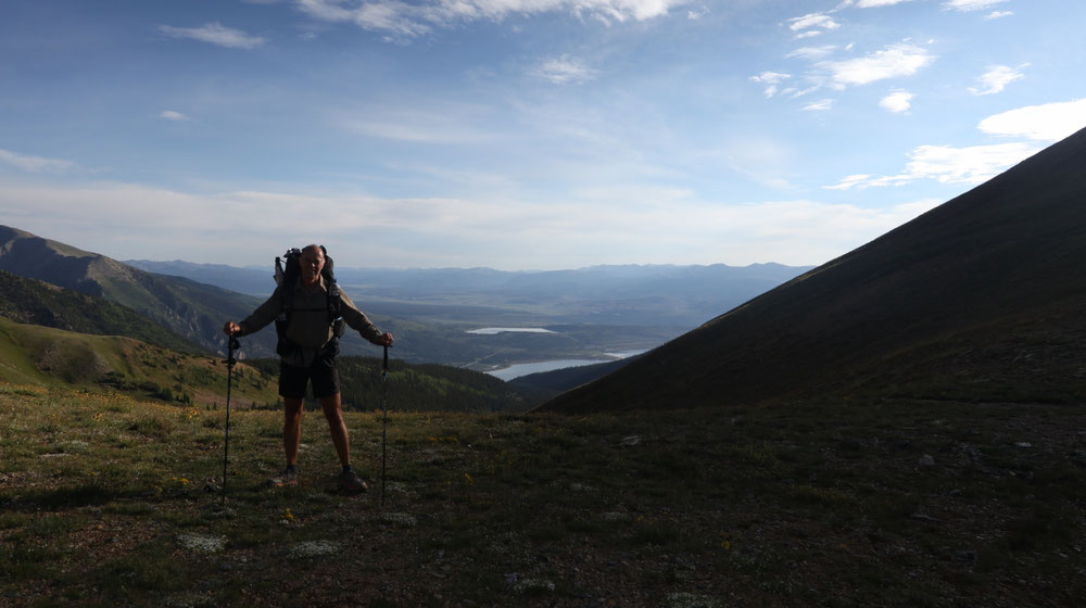 Auf dem Gipfel des Hope Passes, mit Twin-Lakes im Hintergrund