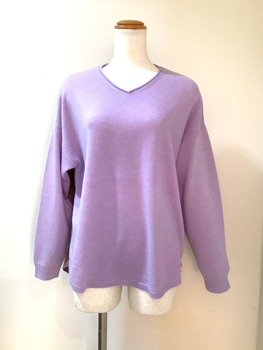 ローブ（ROBE)3−MA40 カシミアバイオレッドVセーター38  ¥27,500（税込）