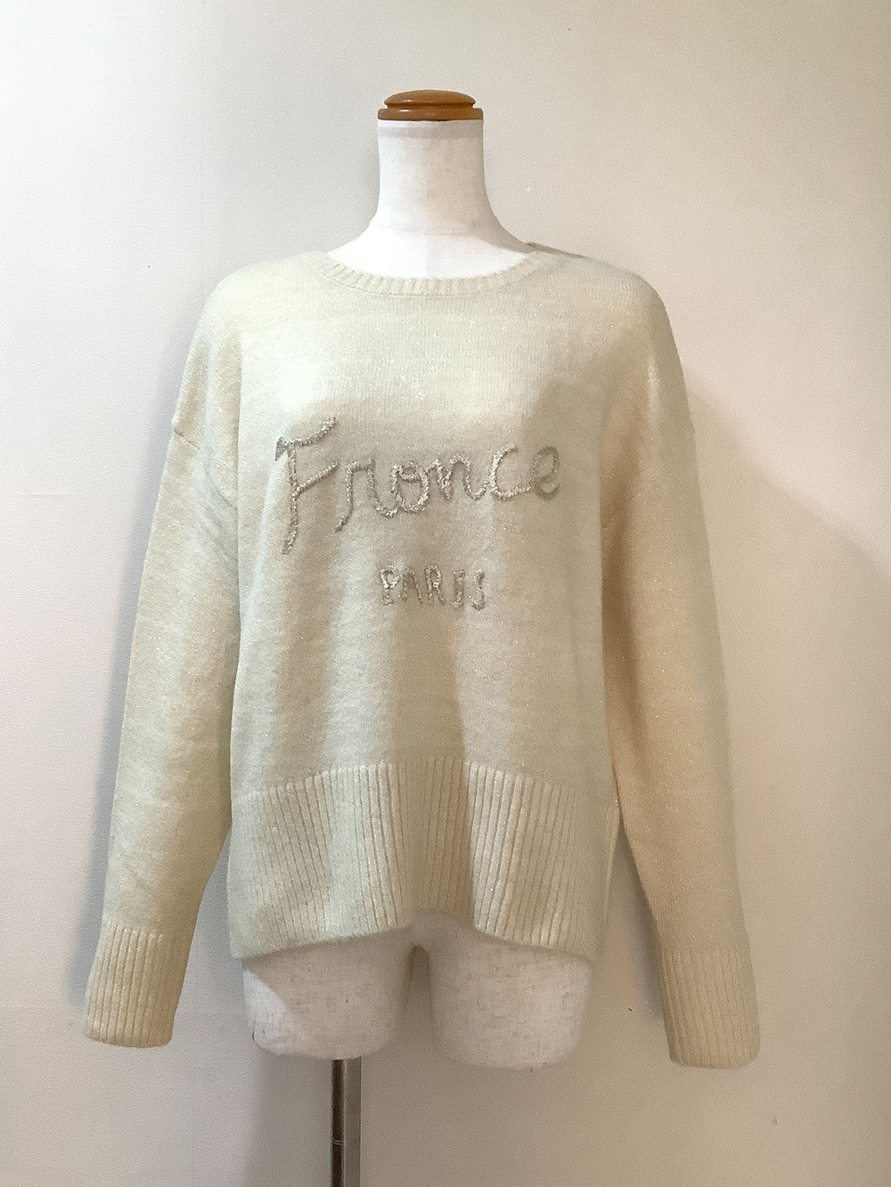 ローブ（ROBE) 3−MA24 キナリプルオーバー38 ¥16,280（税込）