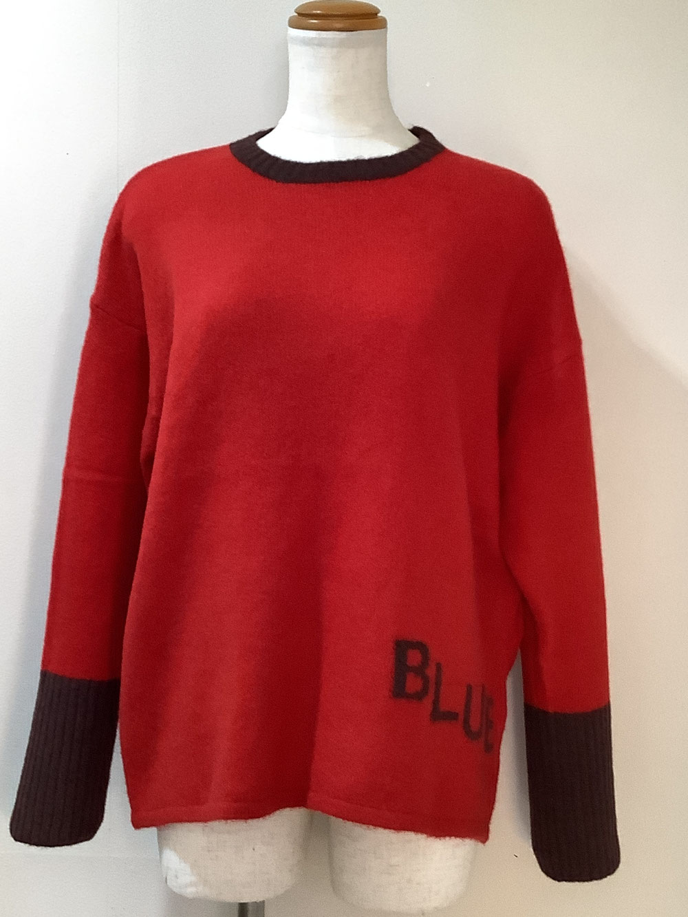 ローブ（ROBE) 3−MA23 赤プルオーバー38  ¥15,180（税込）