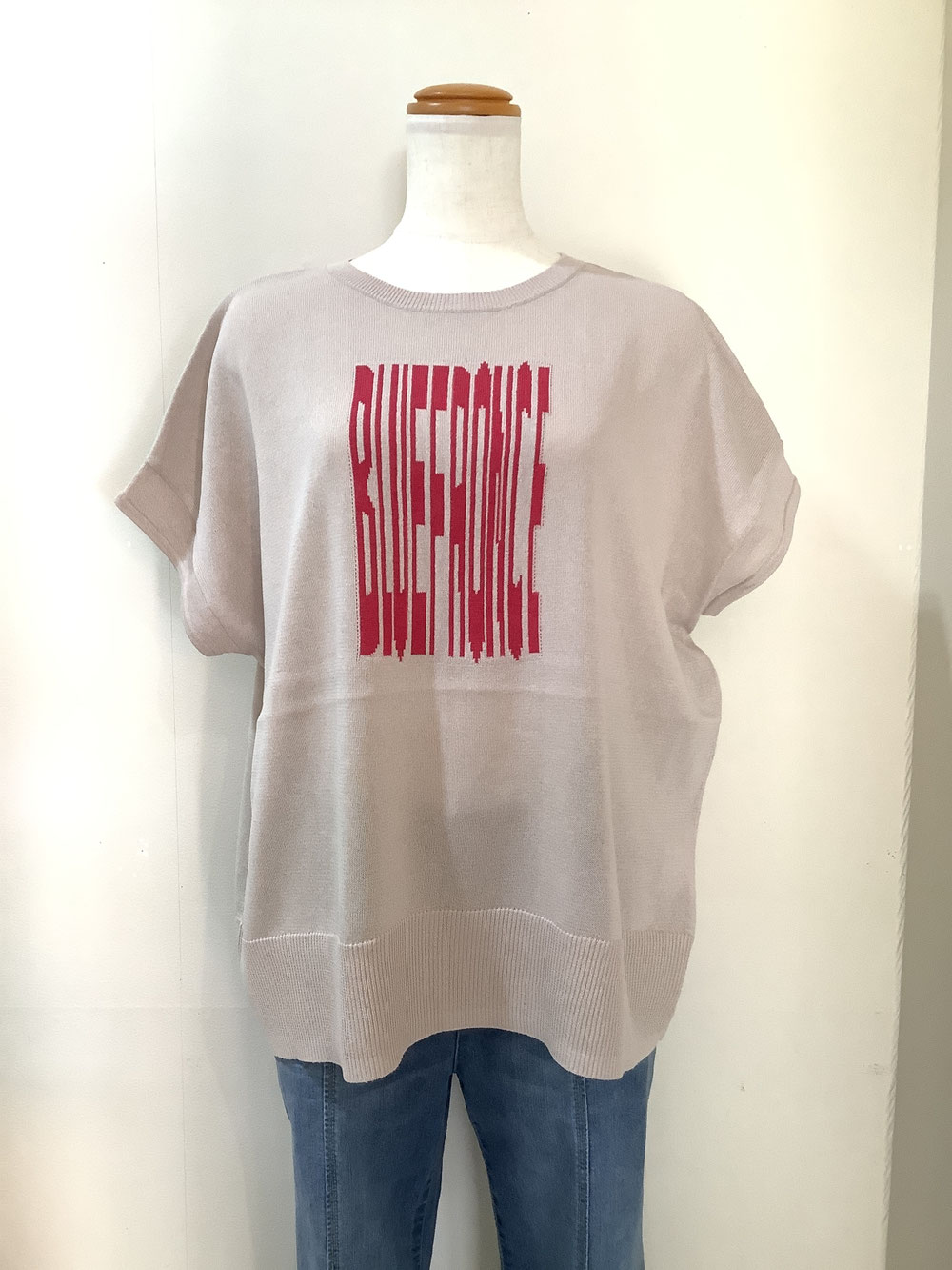 ローブ（ROBE)3−PS15 ベージュニット38 ¥17,380（税込）