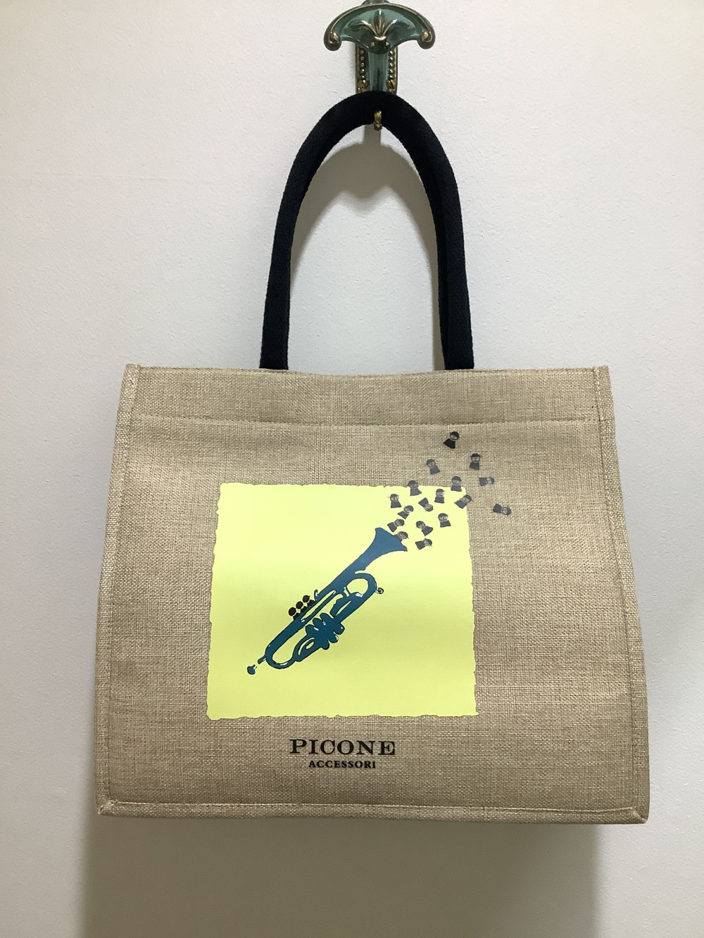 ピッコーネ（picone）4−MS37 麻風バック  ¥12,100（税込）表裏地ポリエステル100%
