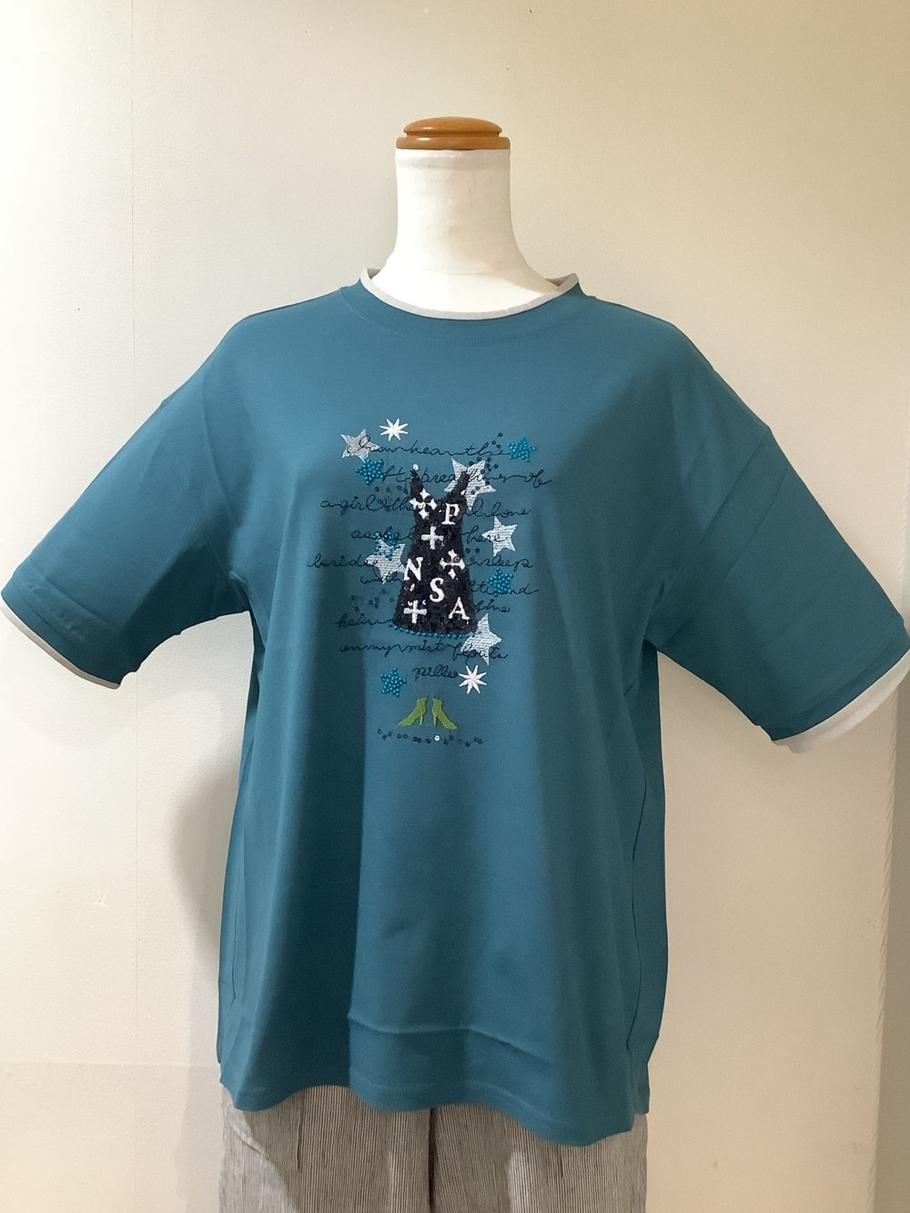 フラウエプラス（furau＋）21−PS29 青半袖Tシャツ38  ¥18,150（税込）綿100%  ⇒　SALE ¥14,520（税込）