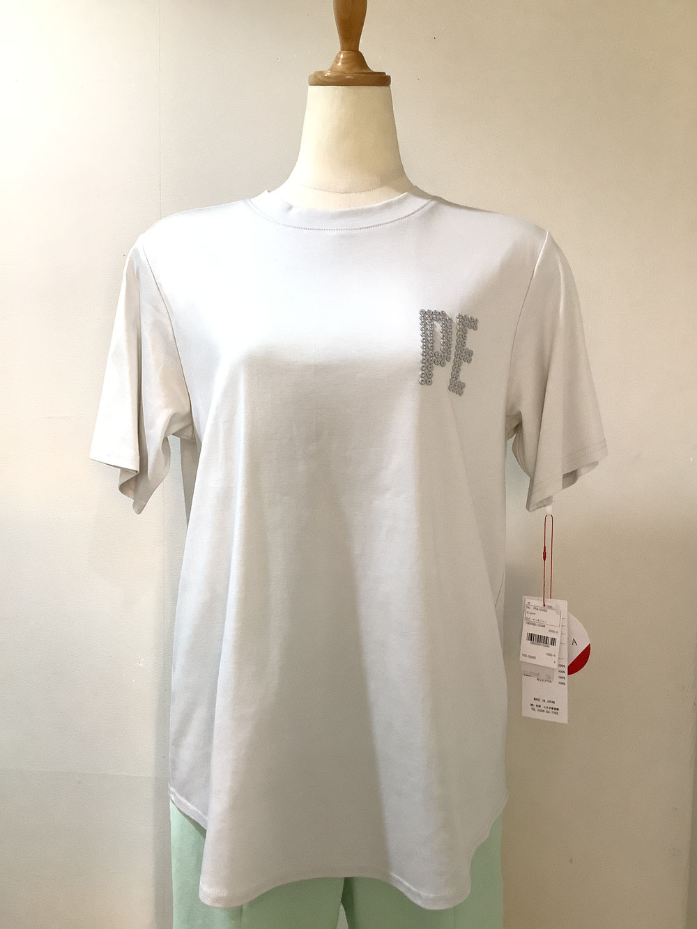 ピネタ（PINETA）52−PS38 オフ白Tシャツ38 ¥21,780（税込）⇒SALE ¥17,424（税込）綿100%
