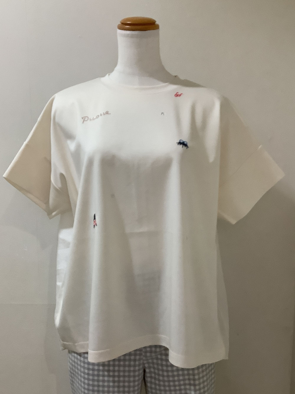 ピッコーネ（Picone）4−PS24 オフホワイトコットン100%Tシャツ38  ¥36,300（税込）SOLD OUT
