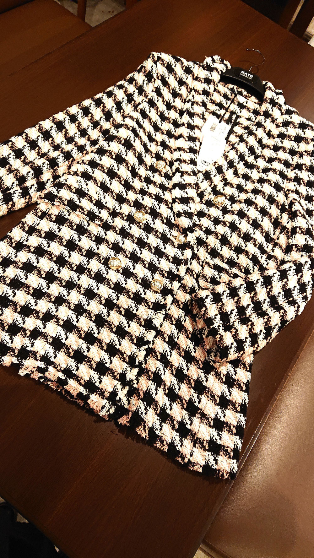 少し長めの軽いジャケット¥33,000税別