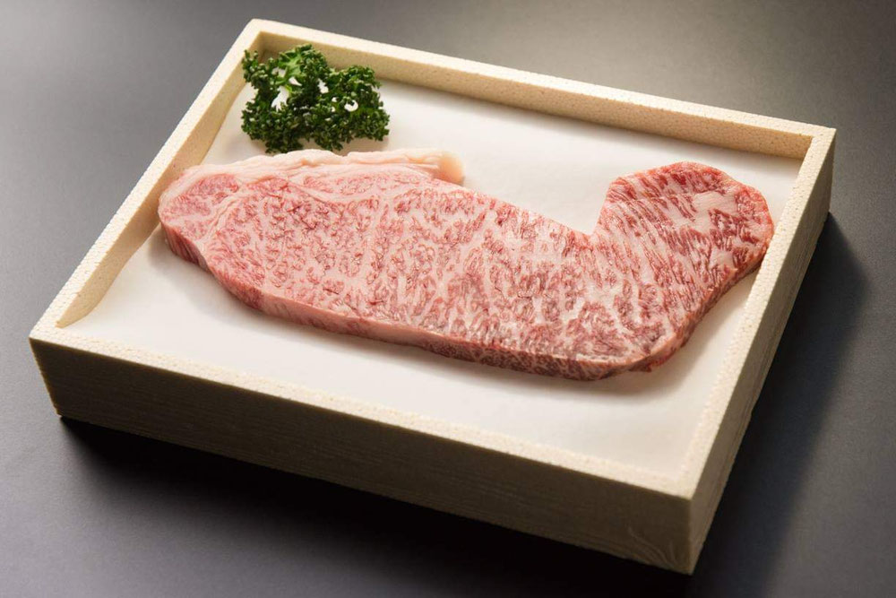 ステーキのプレゼントはいかがですか✨