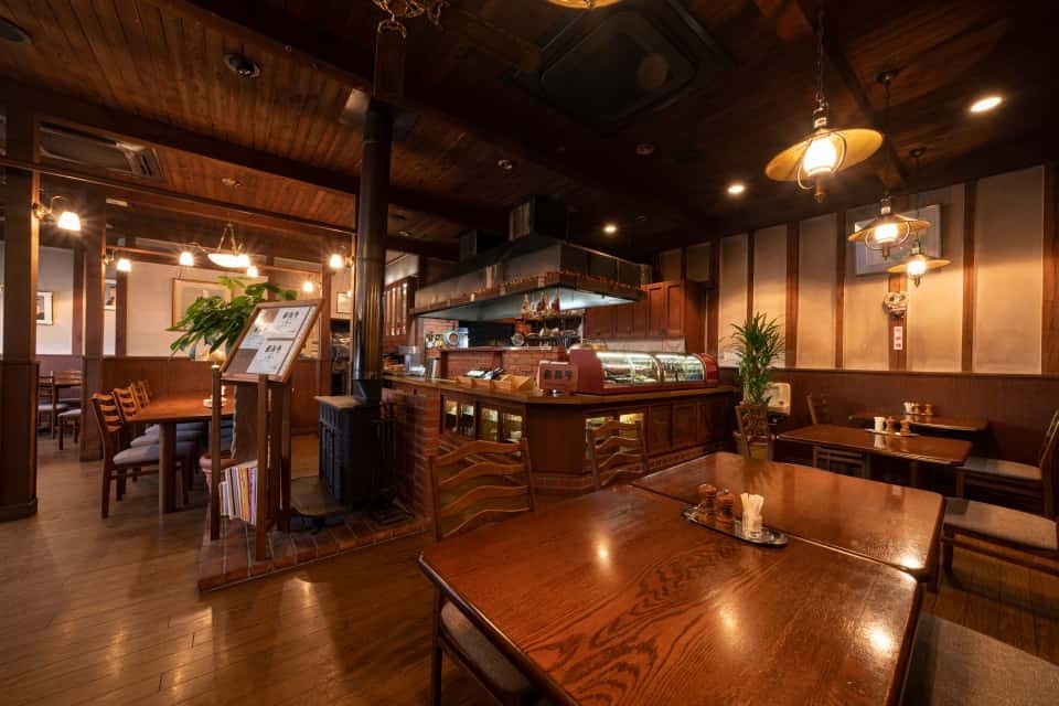 Exterior of Steak House One Pound in Takayama