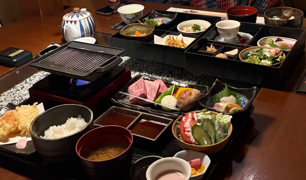 Lunch set at Tsubakiya Takayama