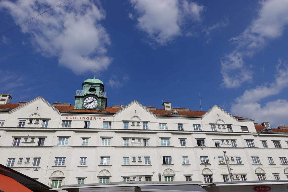 Der Schlingerhof, Ende der 1920er Jahre errichtet, zählte damals zu den Vorzeigeprojekten des Roten Wien.