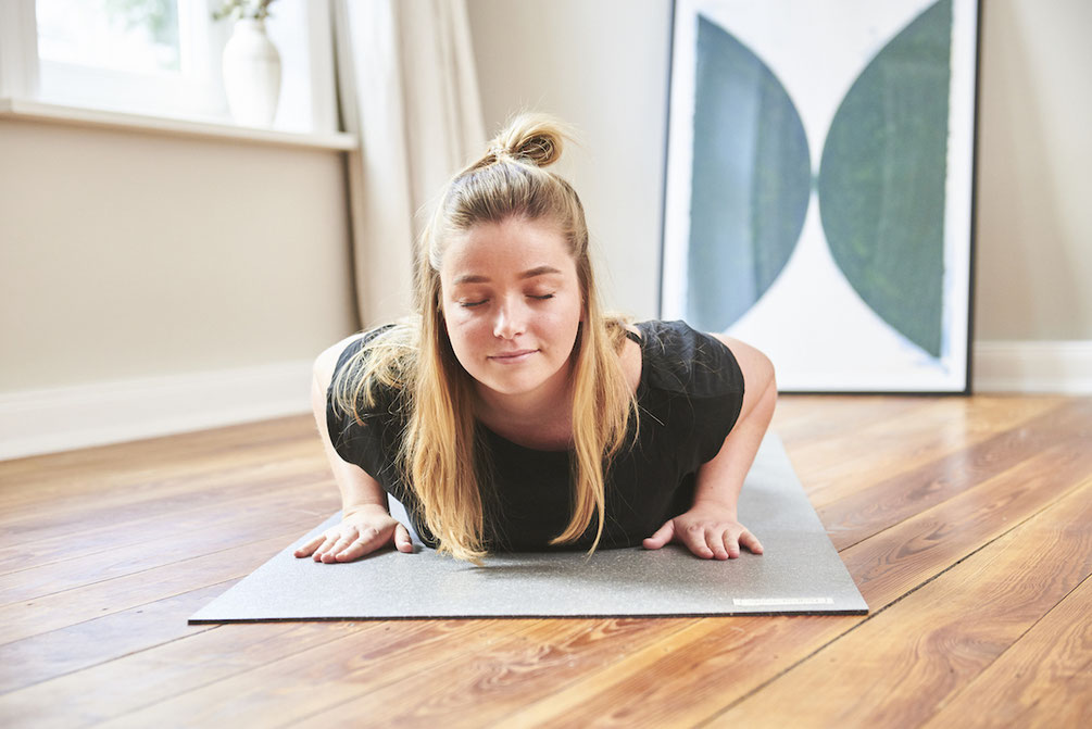 With our premium yoga mat we enable you mindful consumption.