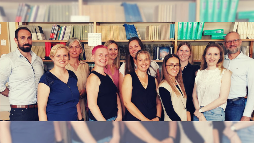 v.l.n.r Herr Fietze, Frau Meincke, Frau Wolbring, Frau Drews, Frau Kersten, Frau Ide, Frau Schoon, Frau Kondracki-Hertzsch, Frau Krüger, Frau Ritter, Herr Rädke