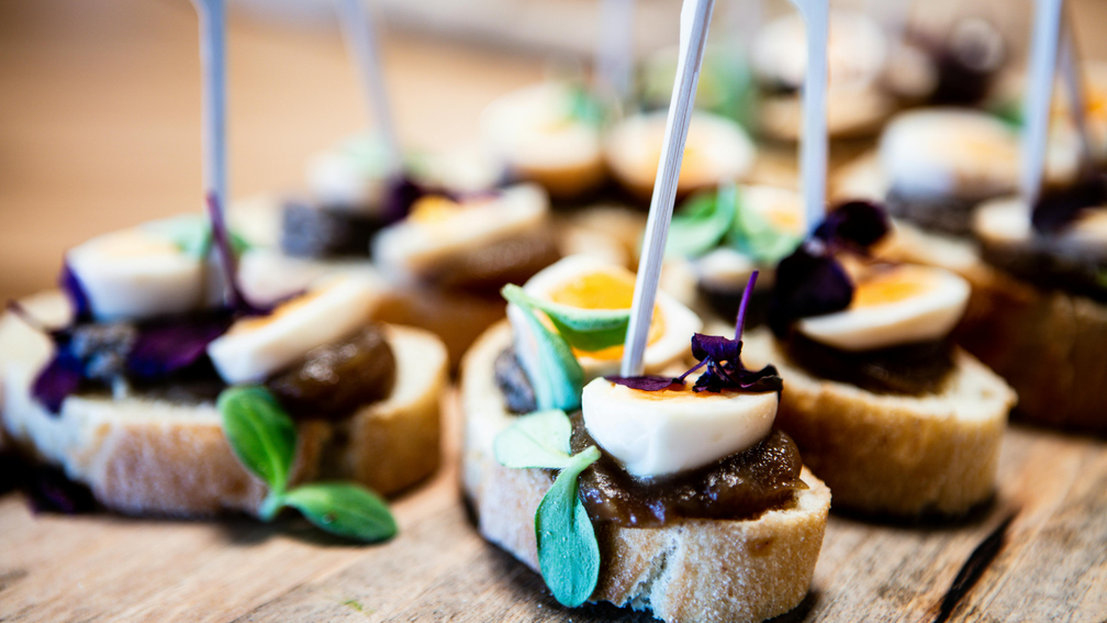 Pintxos : La touche gourmande et conviviale pour votre mariage - Crédit photo : Tous droits réservés