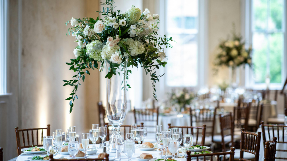 Le mariage scintille 10 créations en verre soufflé pour un décor lumineux - Crédit photo : Tous droits réservés