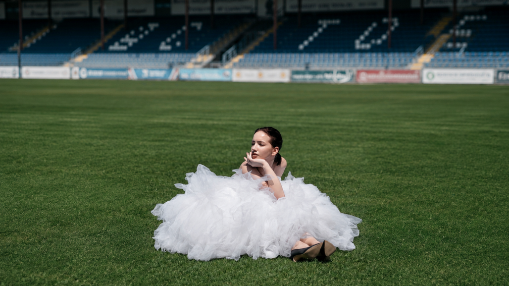 Mariage inspiration : La Mariée des Tribunes - Crédit photo : Olga Solodilova