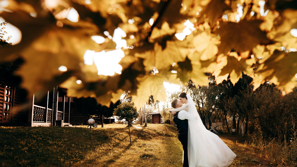 Se dire oui en automne le guide d’un mariage chaleureux et enchanteur - Magazine Un Jour Un Oui - Crédit photo Tous droits réservés