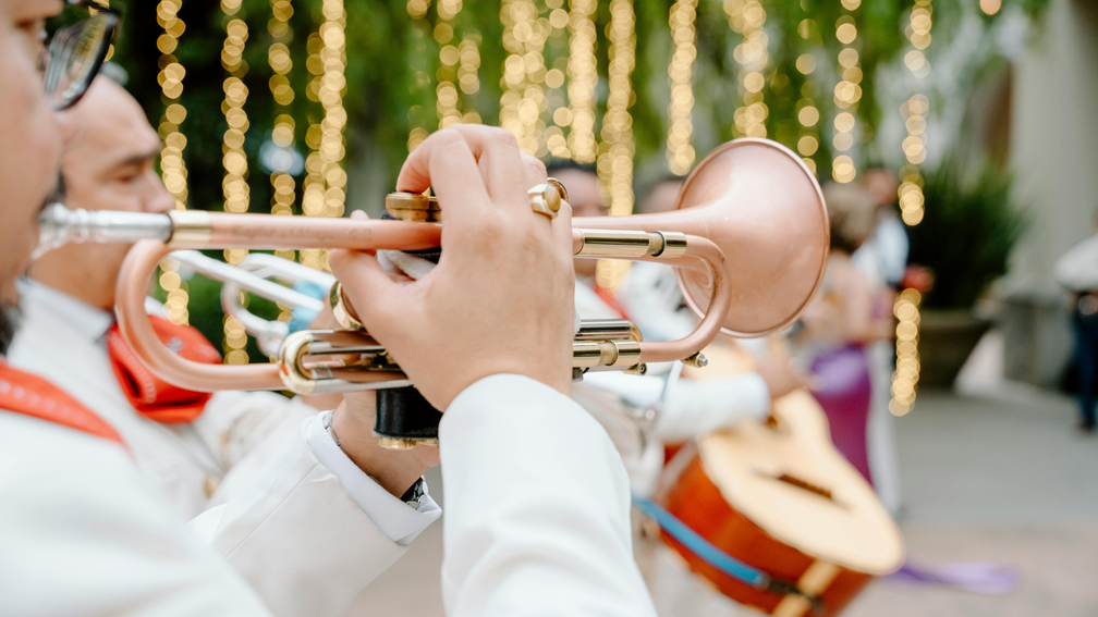Un mariage en musique : nos idées de groupes pour faire vibrer votre grand jour - Magazine Un Jour Un Oui - Crédit photo : Tous droits réservés