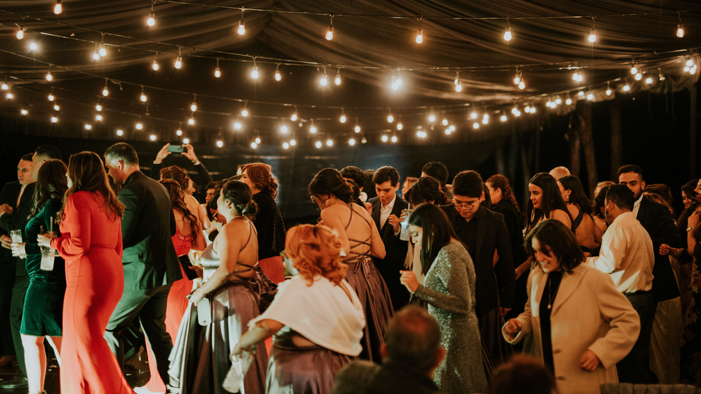 Les chansons incontournables pour un mariage en 2026 - Crédit photo : Amar Preciado