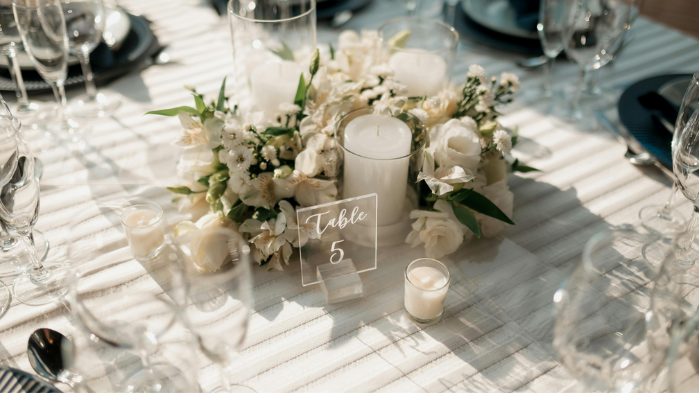 Le mariage scintille 10 créations en verre soufflé pour un décor lumineux - Crédit photo : Tous droits réservés