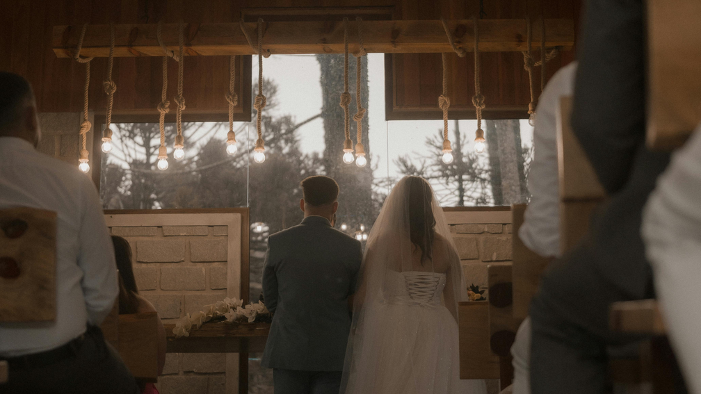 Mini-mariages, maxi-style : l’art des cérémonies intimistes - Crédit photo : Alexander Mass
