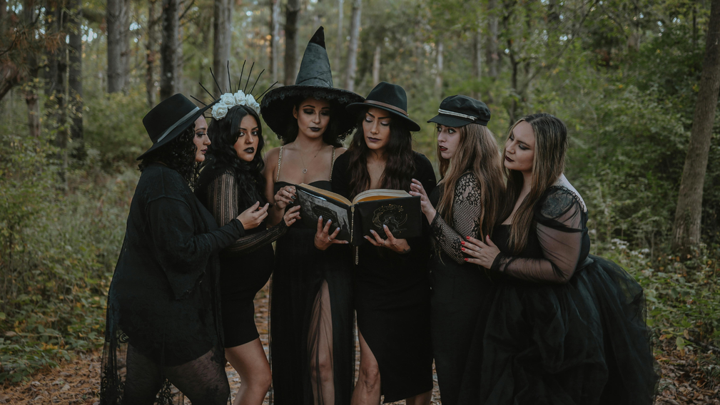 Enterrement de vie de jeune fille ou de garçon en automne des idées originales - Magazine Un Jour Un Oui - Crédit photo Tous droits réservés