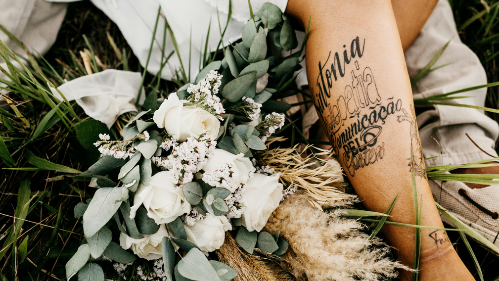 Noces de cuir  2 ans d’amour, de complicité et de renforcement - Magazine Un Jour Un Oui - Crédit photo  Tous droits réservés