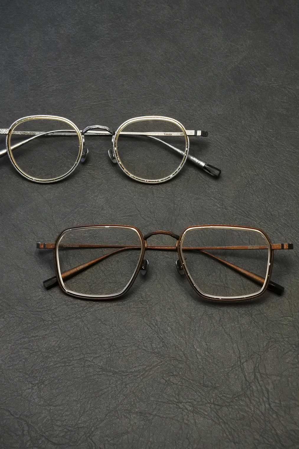 Selenite(セレナイト)model.Venusとmodel.Brutus