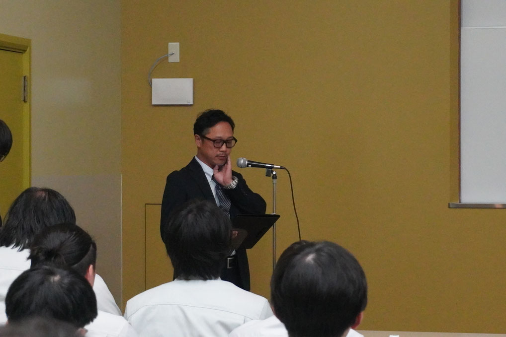 閉会：照山ICT副部会長