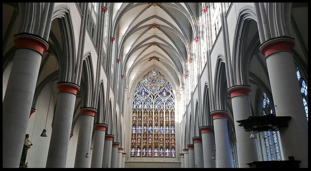 Besinnliche Zeit zur inneren Einkehr im Altenberger Dom