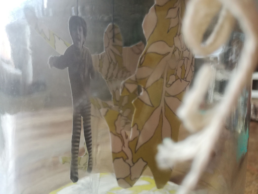 D.I.Y. Gutschein-Glas, Joghurt-Glas als Gutschein zum Trampolin springen, springende Figuren im Glas