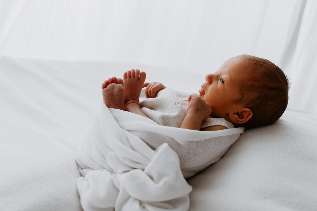 Baby Fotograf, Baby Shooting, Newborn Shooting drei Monate, Sevi Koch, Nicole Hecht, Babyfotograf Dingolfing, Babyfotograf Landshut, Babyfotograf Straubing, Babyfotograf Deggendorf, Newborn Fotograf, Stefanie Rössner