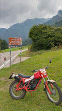 Trost von einem Radfahrer am Passo Ballino. Foto: Alfred